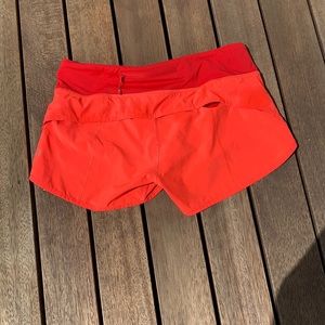 Gorgeous Lululemon Speed Shorts size 4